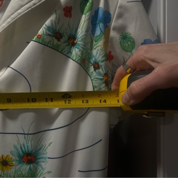 Vintage White Dress with Colorful Floral Design - Picture 12 of 13